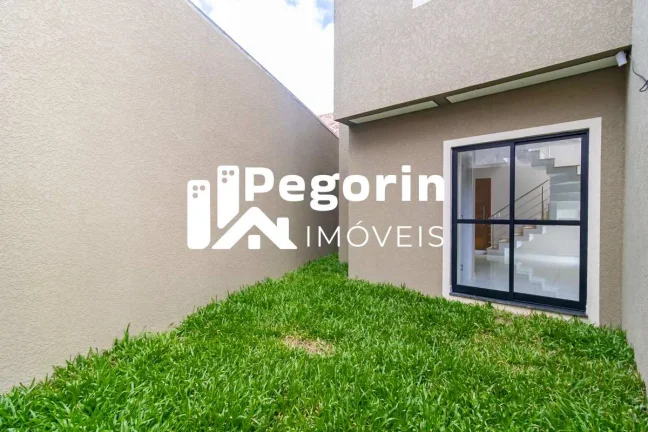 Imagem Sobrado à venda em Curitiba, Uberaba, com 3 quartos, 104m²