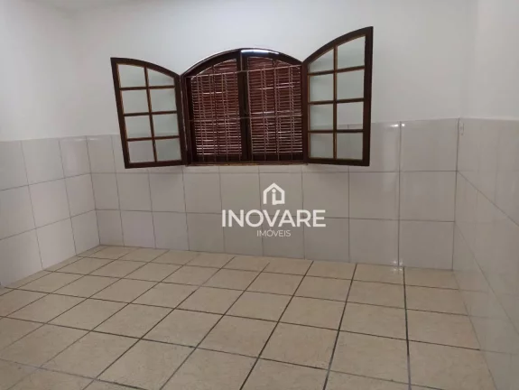 Imagem Casa com 3 dormitórios à venda, 180 m² por R$ 330.000,00 - Jardim Leonora - Itumbiara/GO