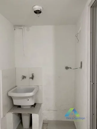 Imagem Casa Sobrado com 2 dormitórios para locação em Cursino/SP!