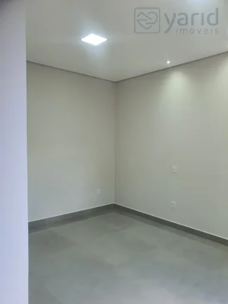 Imagem Imóvel Residencial à Venda em Cidade - Bairro 3 Quartos, 3 Suítes, 2 Salas, 2 Vagas de Garagem 159 m² de Área