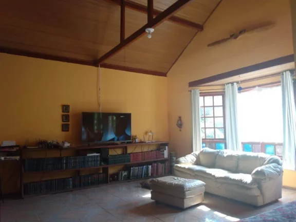 Imagem Vendo esta maravilhosa casa em Lumiar. Nova Friburgo rj.