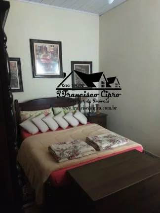 Imagem Casa-Terrea-para-Venda-em-Centro-Guaratingueta-SP