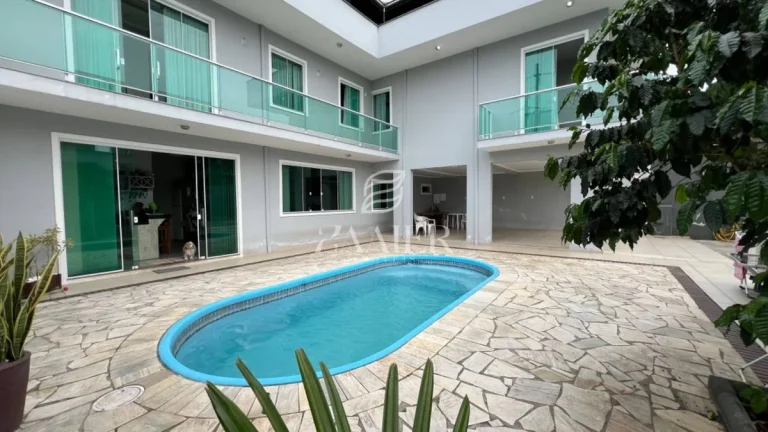 Imagem Sobrado com 5 quartos, Bom Retiro - Joinville