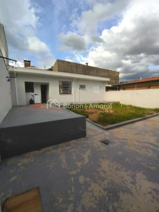 Imagem Ótima casa térrea de 177 m² de construção e 360 m² de terreno, totalmente reformada, localizad...