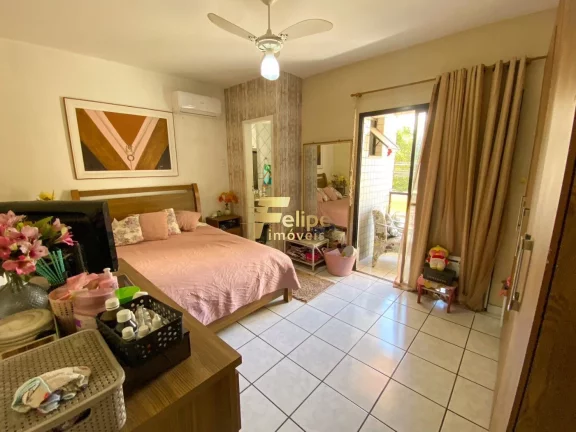 Imagem APARTAMENTO COM ÁREA LATERAL NA PRAIA DO MORRO.