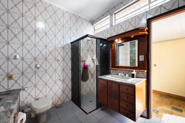 Imagem Casa Padrão para locação comércio no bairro do Macuco em Santos