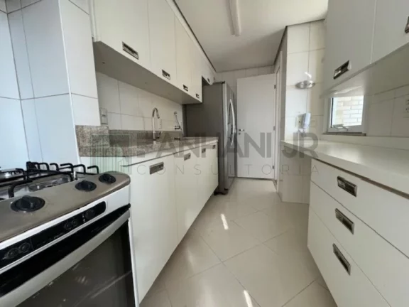 Imagem Excelente Apartamento para Locação na Vila Mariana, São Paulo-SP: 3 quartos, 3 suítes, 3 salas, 5 banheiros, 4 vagas, 147m².