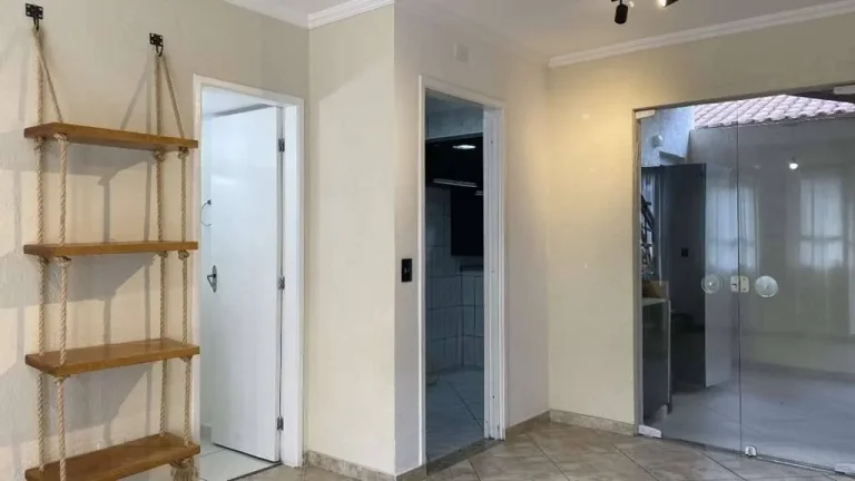 Imagem Cond. Vila Florida - 2 dorm, quintal coberto, 2 vagas!