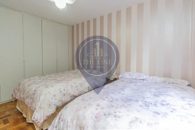 Imagem Apartamento à venda em Cerqueira César, São Paulo-SP: 3 quartos, 1 suíte, 2 banheiros, 1 vaga, 154m². Venha conferir!