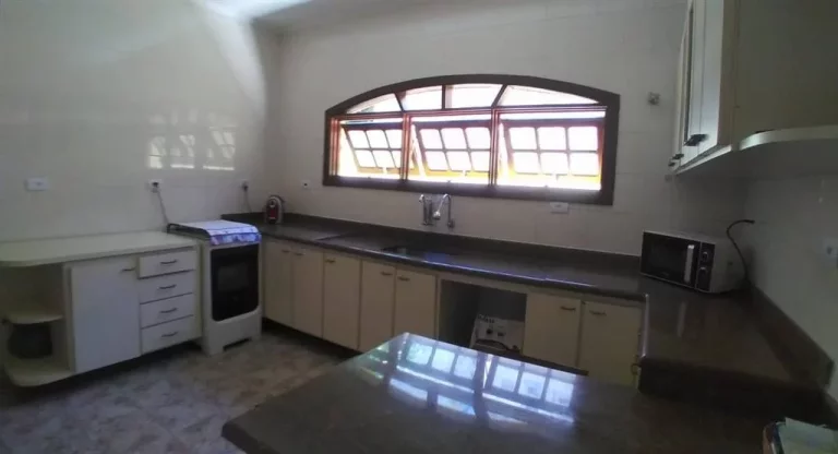 Imagem CASA COM 270 m² - FLÓRIDA - PRAIA GRANDE SP