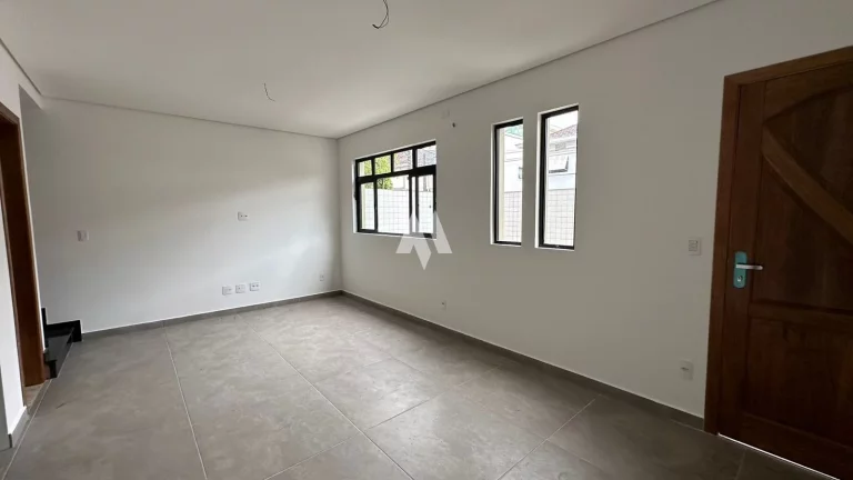 Imagem Sobrado à venda com 3 dormitórios, piscina e churrasqueira na Vila Belmiro em Santos/SP