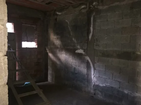 Imagem SOBRADO PADRÃO COM 400 METROS CONSTRUÍDO, 4 DORMITÓRIOS SENDO UM SUITE, NO PARQUE JAÇATUBA.