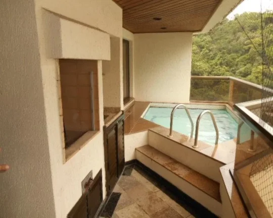 Imagem Apartamento à venda no Guarujá na Praia das Pitangueiras.