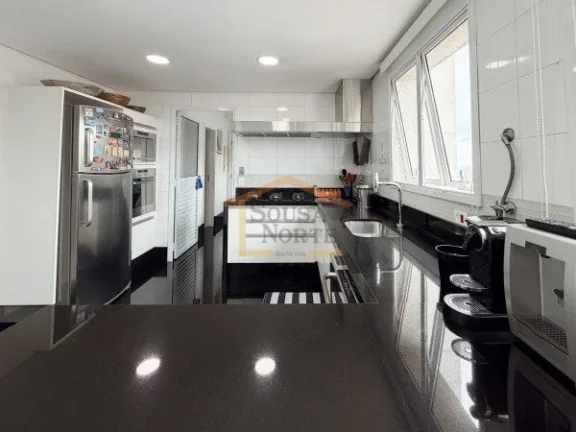Imagem Duplex com 208 m² de área útil, distribuído em dois andares, com 4 dormitórios, sendo 3 suítes...