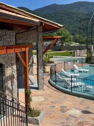 Imagem Terreno Com Projeto De Casa Aprovado