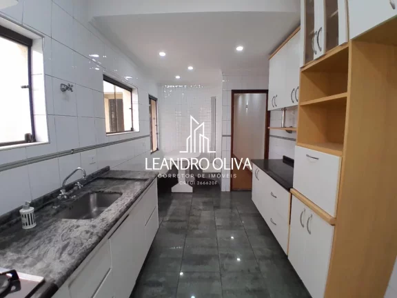 Imagem Sobrado à venda | 220 m² | 3 dormitórios (2 suítes) | 2 vagas | Jardim da Glória – São Paulo/SP