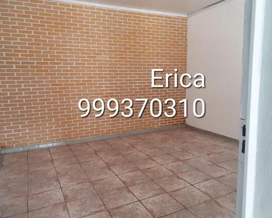 Imagem Casa térrea, 2 dormitórios, 2 banheiros, 2 salas, 2 vagas de garagem FL11