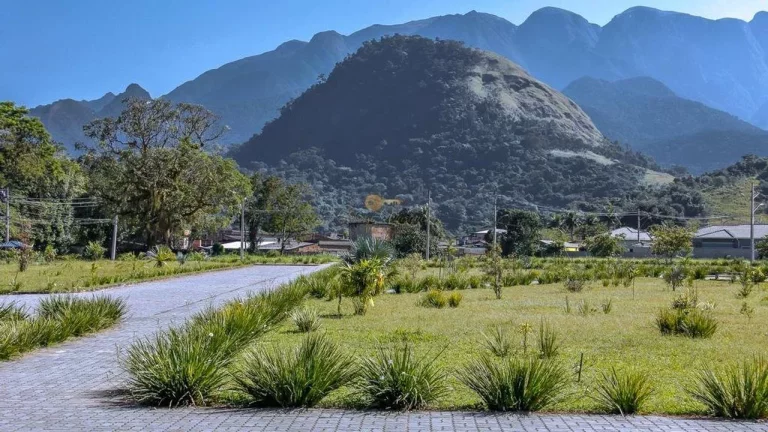 Imagem Terreno para Venda em Guapimirim / RJ no bairro Cotia
