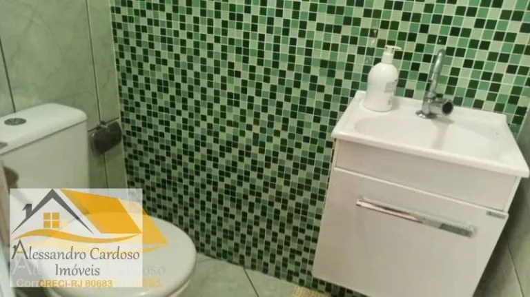 Imagem Vendo Casa com 4 quartos, piscina e sauna no Parque Santa Eliza nas Braunes.