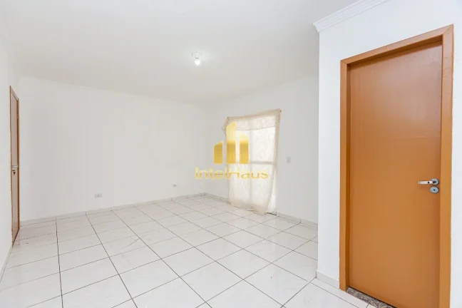Imagem Triplex Espaçoso com Sol da Manhã e Pátio para 6 Carros
Se você procura um imóvel que ofereça ...