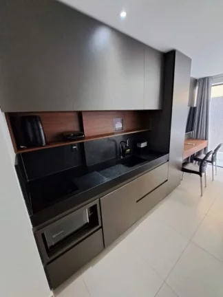 Imagem Flat Moderno com Jacuzzi Privativa – Sofisticação e Conforto em Jardim Oceania