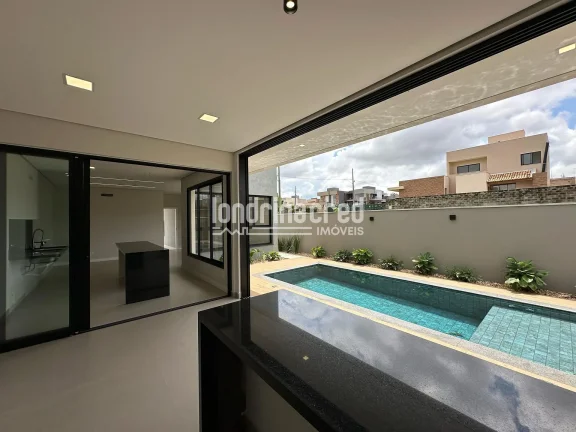 Imagem Casa à venda 3 Quartos, 3 Suites, 4 Vagas, 255M², Parque Tauá, Londrina - PR | CONDOMÍNIO ARAÇARI