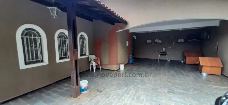 Imagem Chácara à venda em Franco da Rocha-SP, bairro Chácaras Maristela: 3 quartos, 1 suíte, 2 salas, 2 banheiros, 4 vagas de garagem, 300m².