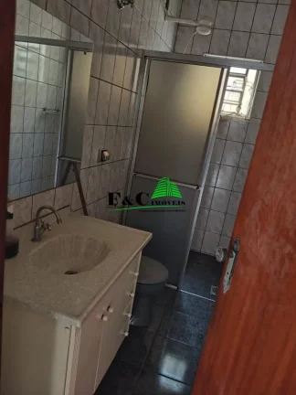 Imagem Casa para Venda em Limeira, Vila Queiroz, 4 dormitórios, 1 suíte, 2 banheiros, 4 vagas