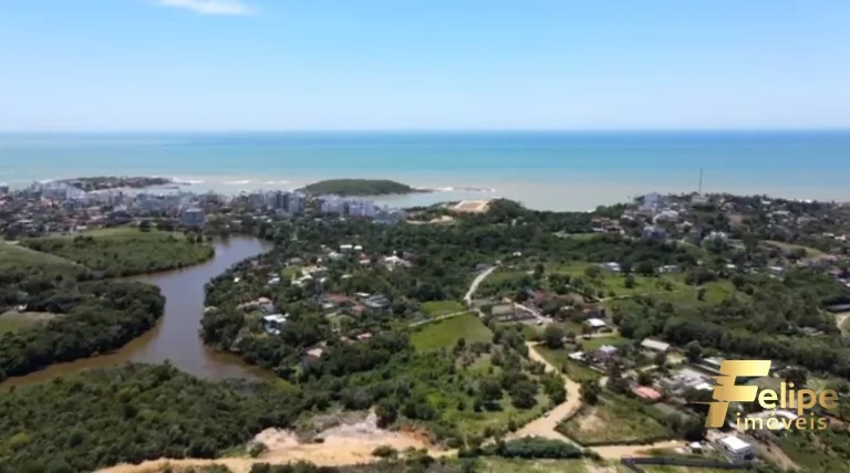 Imagem ÁREA COM LOCALIZAÇÃO PRIVILEGIADA NA ENSEADA AZUL / ES