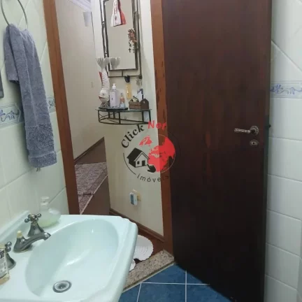 Imagem Belo Sobrado à Venda no Bairro Nova Petrópolis em São Bernado do Campo