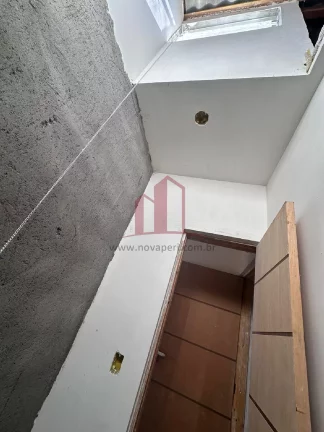 Imagem Sobrado em Fase de Construção: Casa à Venda em Franco da Rocha-SP, 2 Quartos, 2 Suítes, 1 Vaga de Garagem, 70m²