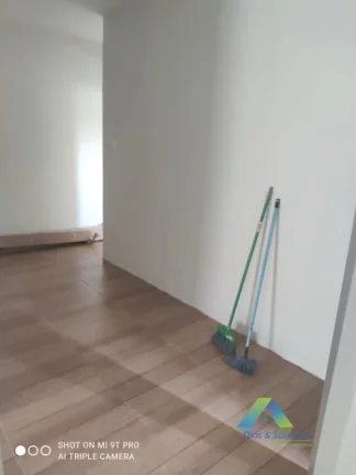 Imagem VILA MARIANA Sobrado 250 metros, 4 dormitórios, a poucos minutos da estação do metro Santa Cruz ótima localização e valor !!!