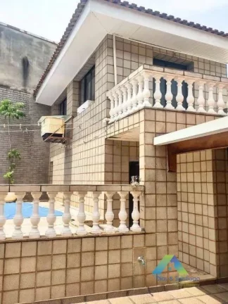 Imagem Sobrado com 4 dormitórios, 4 banheiros e com piscina em Bosque da Saúde/SP!