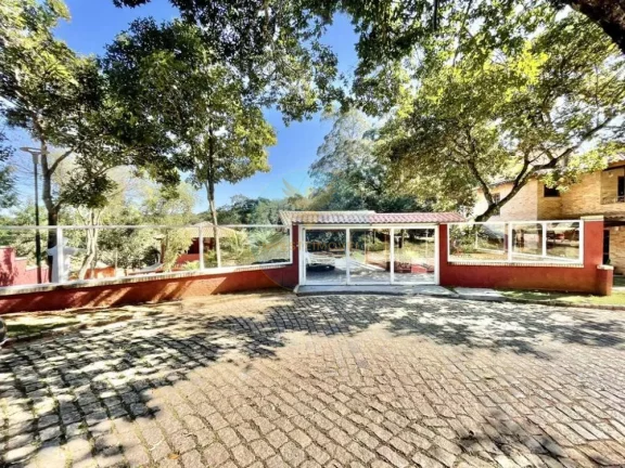 Imagem Casa em Condomínio a Venda no bairro Granja Viana - Carapicuíba, SP