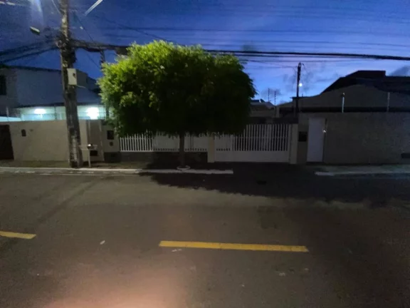 Imagem Casa à venda na Farolândia - Espaçosa com 4 quartos e ótima localização!