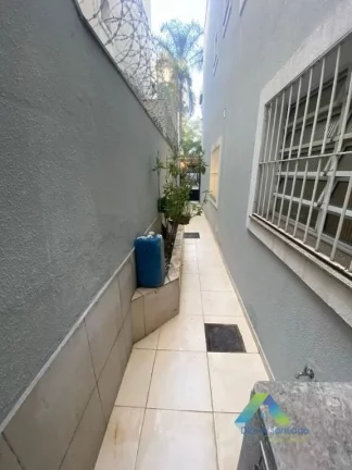 Imagem VILA MARIANA Casa alto padrão 195M², 3 suítes, varanda gourmet, 2 vagas ótima localização e valor !!!