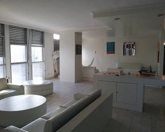 Imagem Apartamento à venda no Guarujá na Praia de Pitangueiras