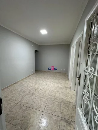 Imagem Apartamento Térreo de 2 dormitórios no Macuco – Santos