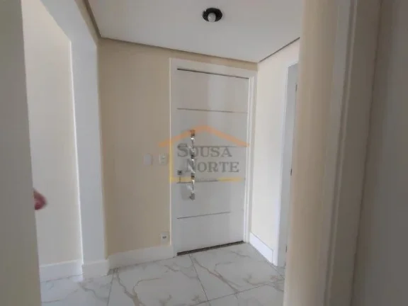 Imagem Apto com 3 dormitórios, sendo 1 suíte com closet, sala de visita e sala de jantar, banheiro social...
