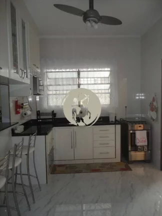 Imagem DESCRIÇÃO: SOBREPOSTA BAIXA COM 3 DORMITORIOS SENDO 1 SUITE WC DE EMPREGADA QUINTAL COM CHURRASQUE...