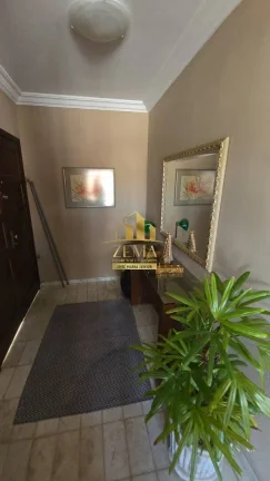 Imagem Casa Alto Padrão, 508M2, Piscina, Gourmet, Lareira, Excelente localização.