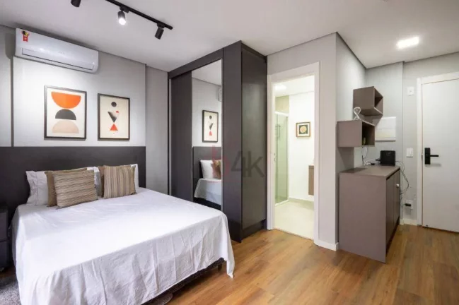 Imagem Studio no Brooklin Mobiliado: Renda de até R$ 4.500/mês | 32m²