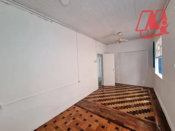 Imagem Casa de 526m² total 261m² útil na Bento próximo ao Posto do INSS