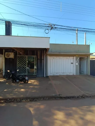 Casa para Venda em Três Lagoas / MS no bairro Vila Haro