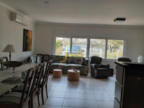 Imagem Casa climatizada com 04 dormitórios Atlantida