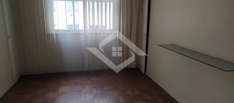 Imagem Apartamento de 2 Quartos para Venda em Copacabana com 100 m²