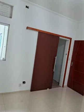 Imagem Sobrado com 2 dormitórios à venda, 145 m² por R$ 350.000,00 - Jardim Ipanema - Ferraz de Vasconcelos/SP