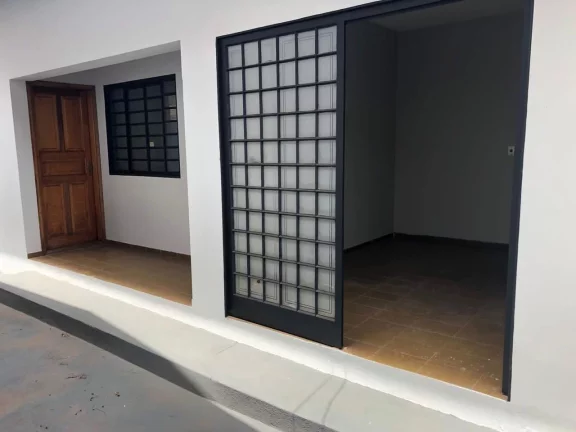 Imagem Casa para Venda em Pirassununga, Rosário, 3 dormitórios, 3 banheiros