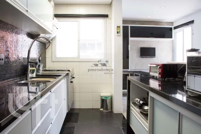 Imagem Apartamento Duplex à venda em Pinheiros, 157m²