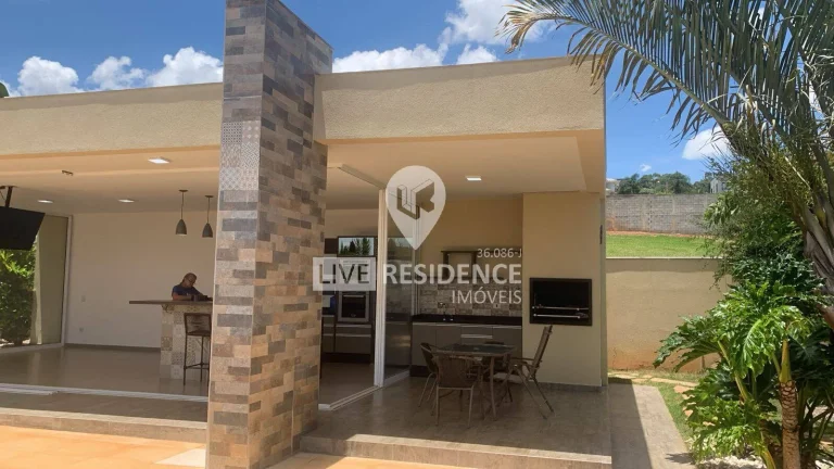 Imagem Casa de Luxo no Condomínio Sete Lagos em Itatiba com 4 Quartos e Lazer